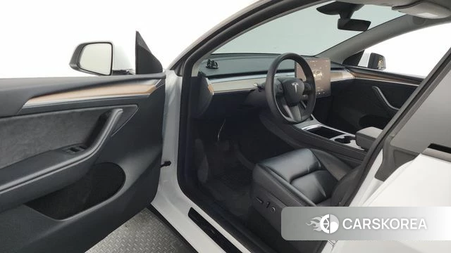Tesla Model Y id 4623196 из Кореи 31