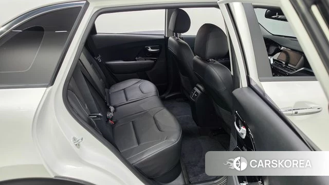 Kia Niro EV id 4736381 из Кореи 32
