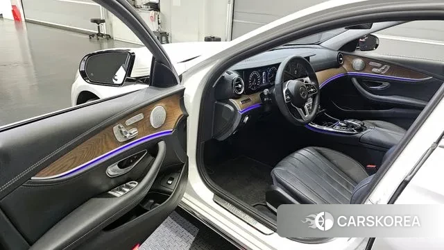 Mercedes-Benz E-Class W213 id 3214978 из Кореи 20