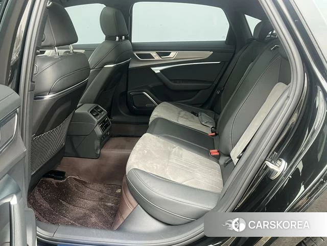 Audi A6L id 3890120 из Китая 20