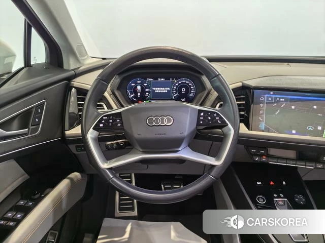 Audi Q5 e-tron id 3919440 из Китая 24
