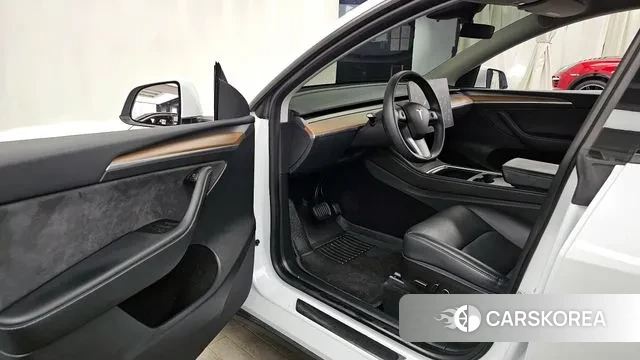 Tesla Model Y id 3675195 из Кореи 20