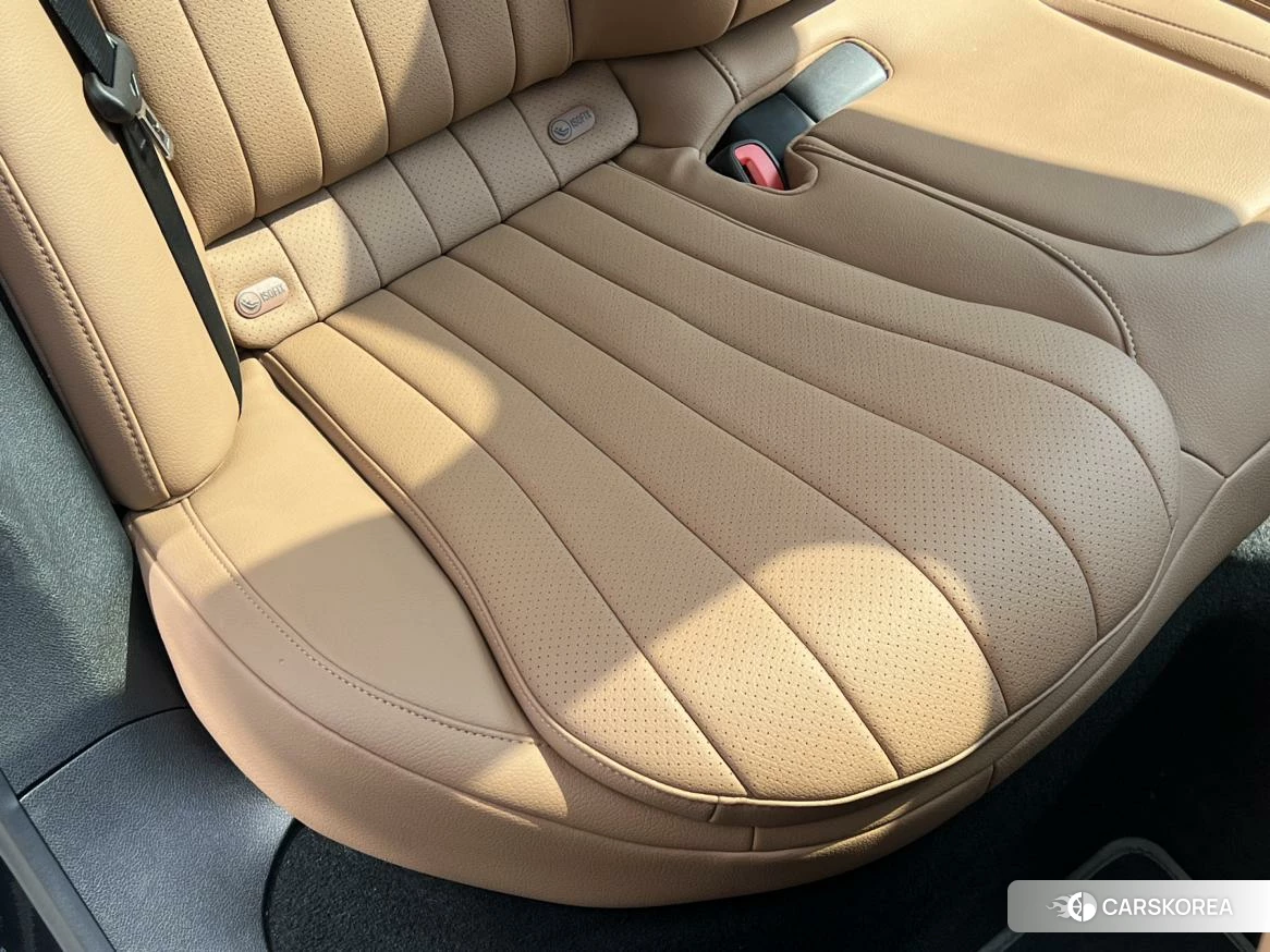 Mercedes-Benz E-class id 4512893 из Китая 34