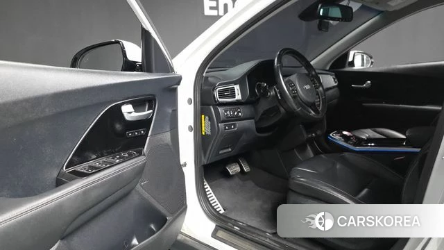 Kia Niro EV id 3924038 из Кореи 21