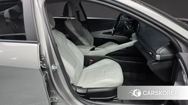 Hyundai Avante Hybrid (CN7) id 3764834 из Кореи 20