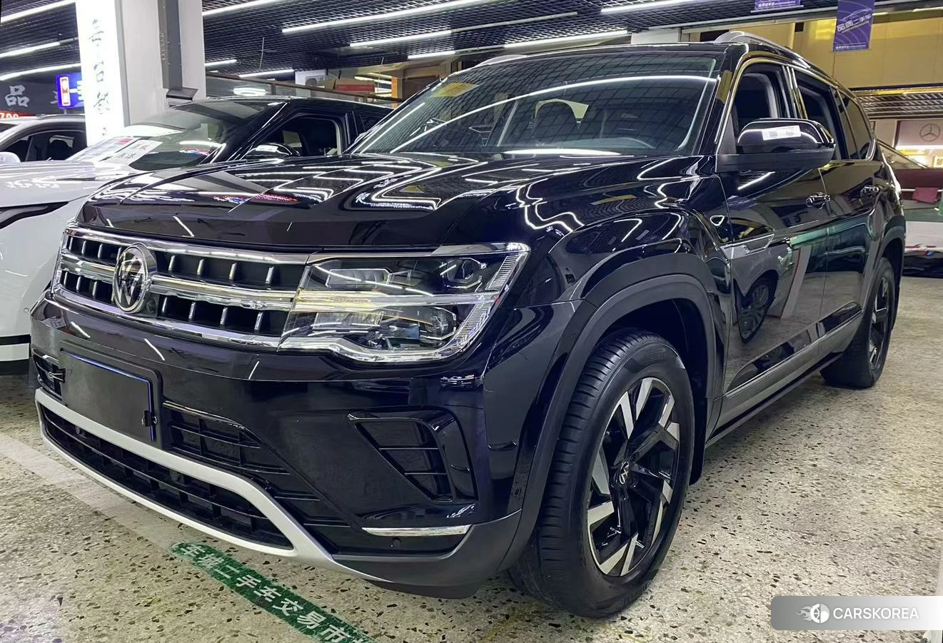 Volkswagen Tourang id 4420937 из Китая 10