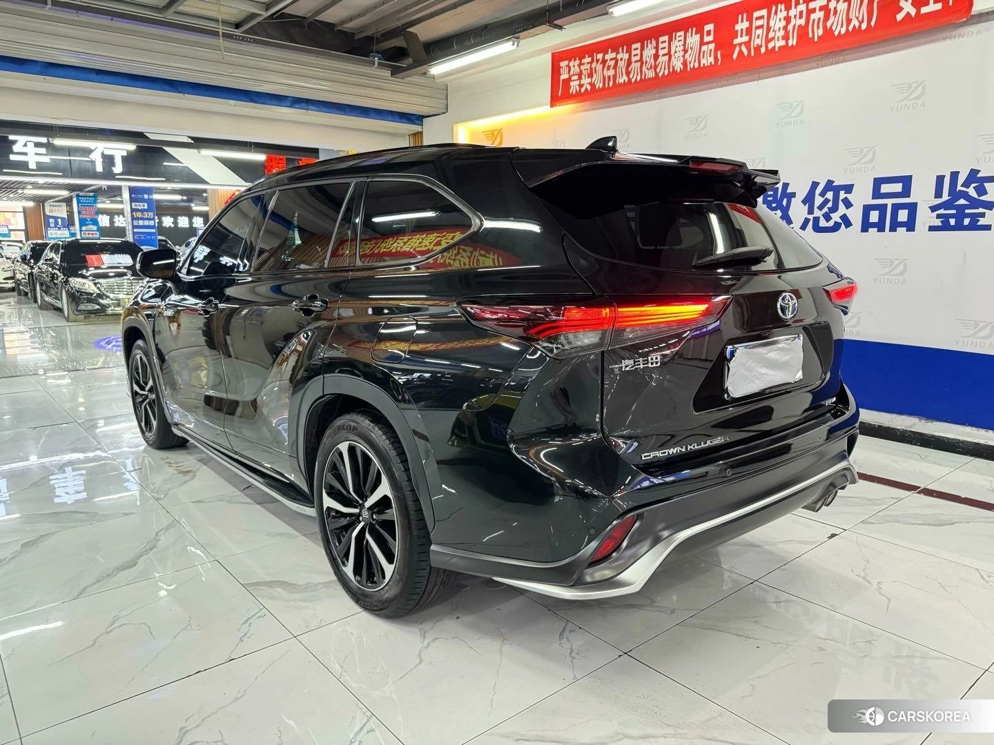 Toyota Crown Lufang id 4473881 из Китая 10