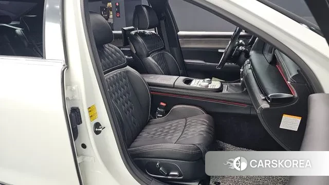 Genesis G90 (RS4) id 3372704 из Кореи 20