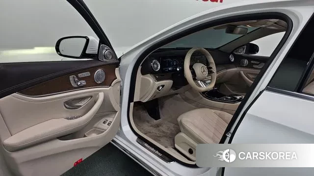 Mercedes-Benz E-Class W213 id 3479455 из Кореи 20