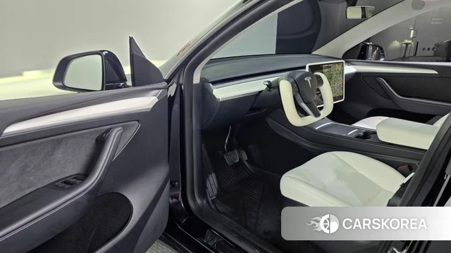 Tesla Model Y id 4488317 из Кореи 35