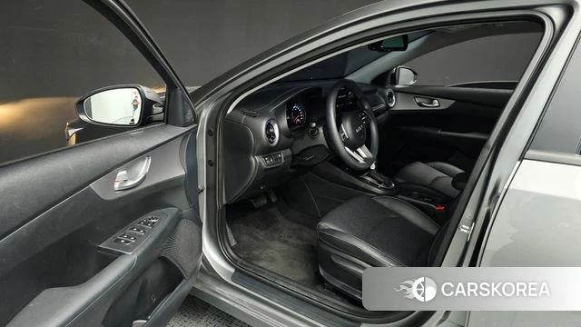 Kia The New K3 2nd generation id 4898284 из Кореи 28