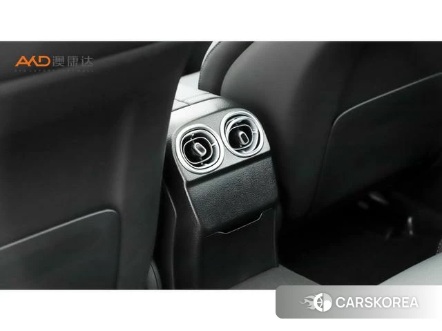 Mercedes-Benz Class C id 4300816 из Китая 10