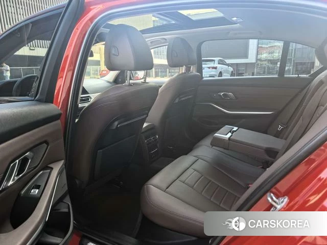 BMW 3 series id 4265568 из Китая 25