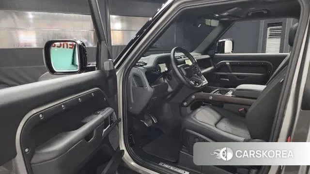 Land Rover Defender (L663) id 3365414 из Кореи 20