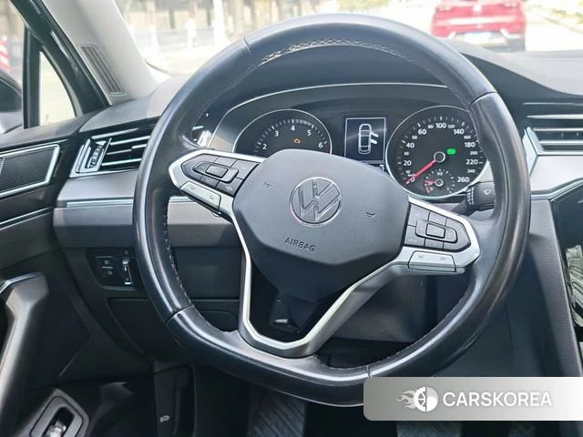 Volkswagen Magotan id 4278643 из Китая 15