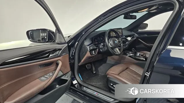 BMW 5 Series (G30) id 3722011 из Кореи 20