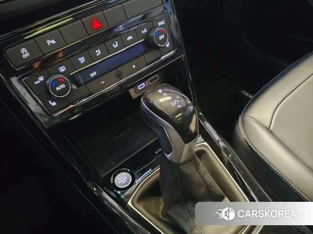 Volkswagen Tuyue id 4272741 из Китая 35