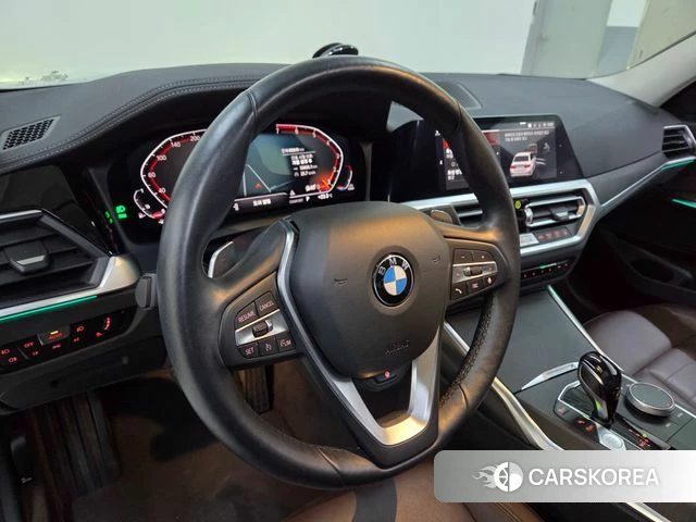 BMW 3 Series (G20) id 4188317 из Кореи 19