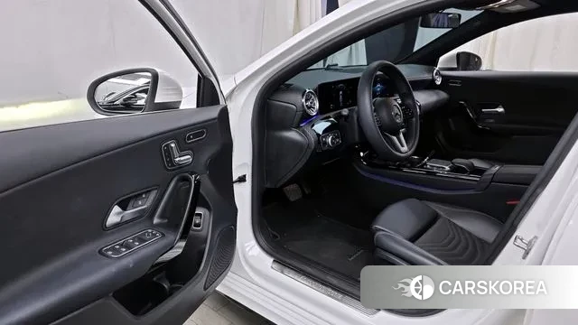 Mercedes-Benz A-Class W177 id 3567836 из Кореи 20