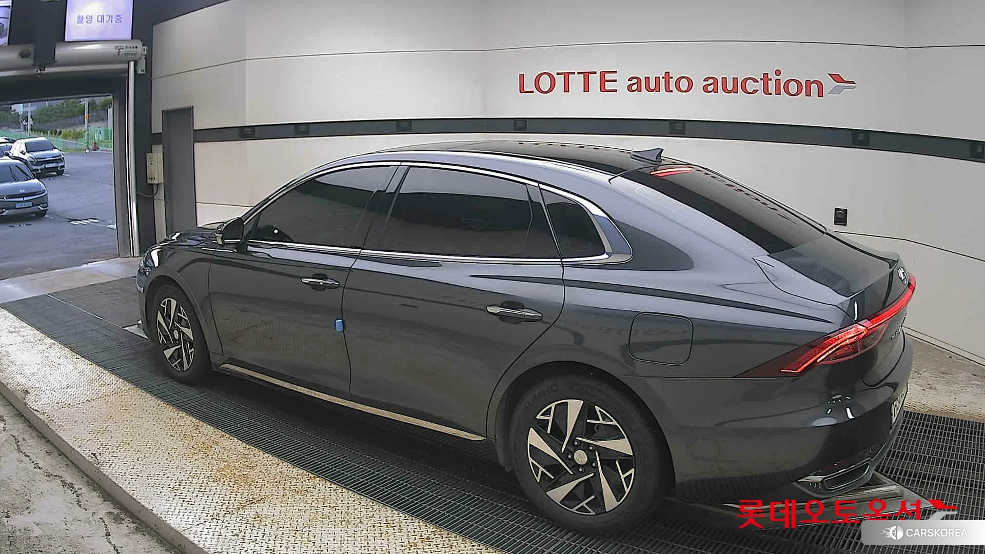 Hyundai Grandeur Hybrid id 4679270 из Кореи 36