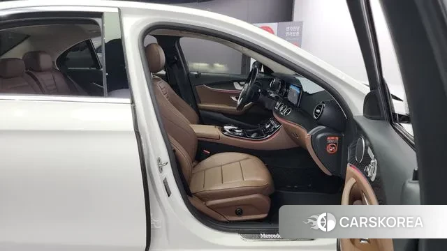 Mercedes-Benz E-Class W213 id 3065918 из Кореи 20