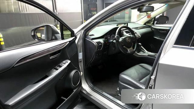 Lexus NX300h id 3936860 из Кореи 20