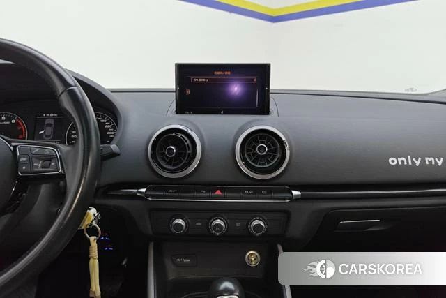 Audi A3 id 3783879 из Китая 17