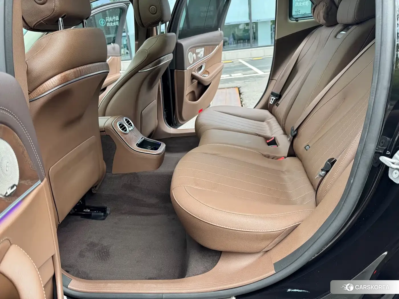 Mercedes-Benz E-Class id 4629004 из Китая 21