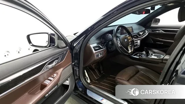 BMW 7 Series (G11) id 3612783 из Кореи 20