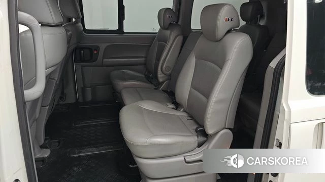 Hyundai The New Grand Starex id 4446854 из Кореи 30
