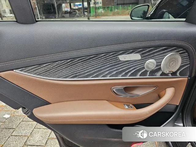 Mercedes-Benz E-Class W213 id 3478397 из Кореи 20