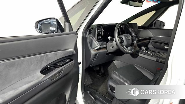 Lexus LM Second Generation id 4584411 из Кореи 20