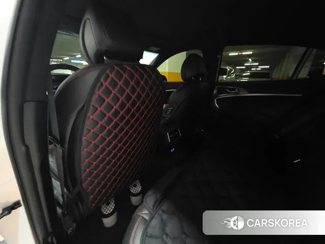 Genesis The New G70 id 3041255 из Кореи 17