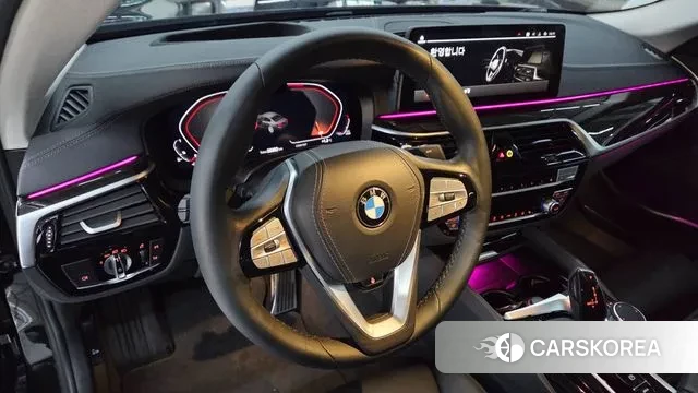 BMW 5 Series (G30) id 3610722 из Кореи 20