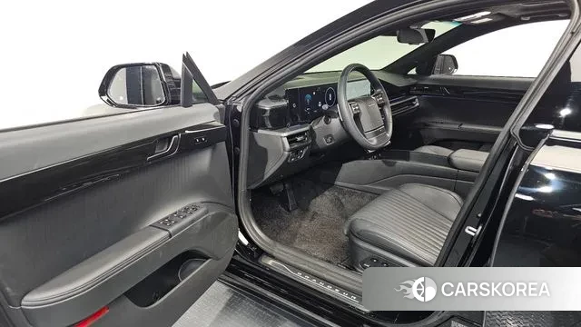 Hyundai Grandeur (GN7) id 3624313 из Кореи 20