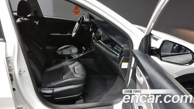 Kia The New Niro id 2238931 из Кореи 20