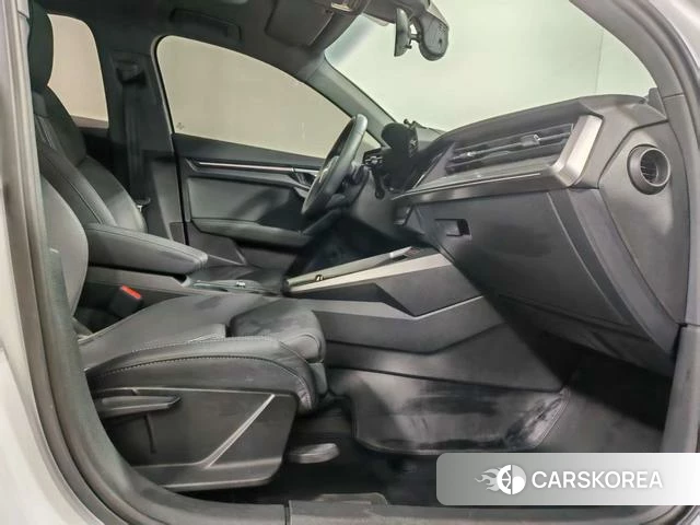 Audi A3 id 4307063 из Китая 17
