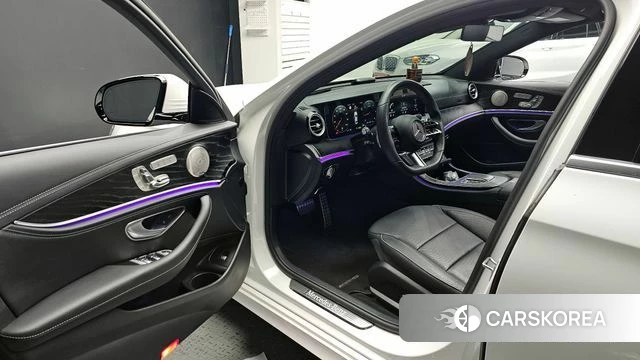 Mercedes-Benz E-Class W213 id 3818545 из Кореи 20