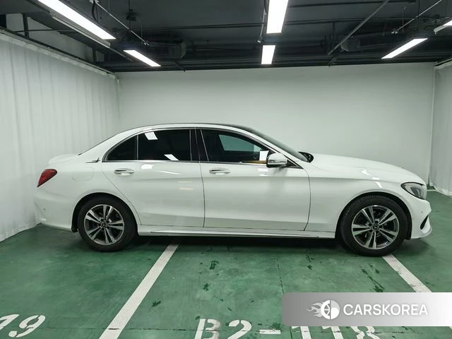Mercedes-Benz Class C id 4208322 из Китая 20