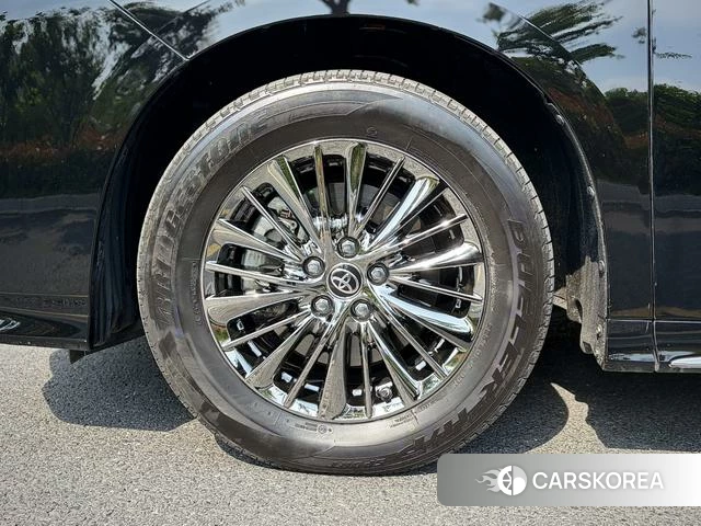 Toyota Elfa id 4307048 из Китая 26