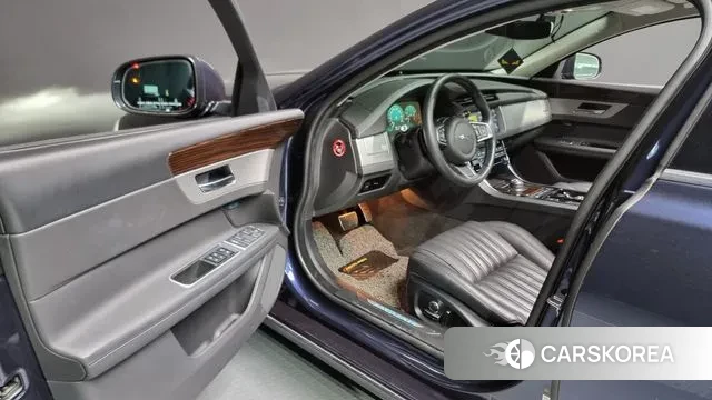 Jaguar XF (X260) id 3330299 из Кореи 20