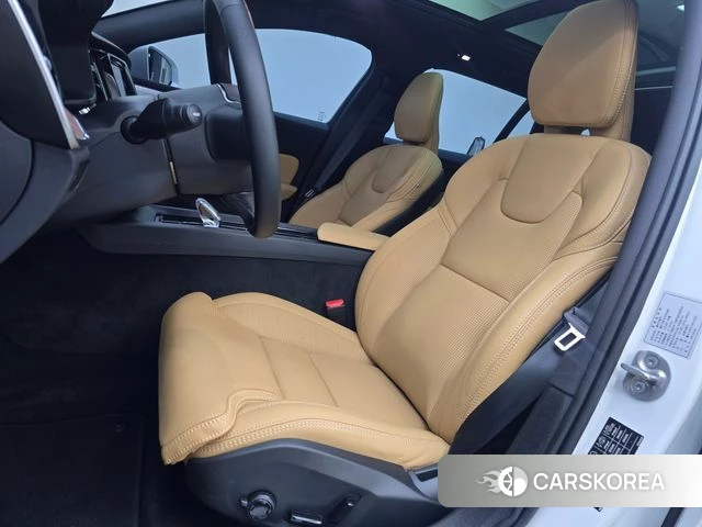 Volvo V60 Cross-Country 2nd Generation id 4016800 из Кореи 20