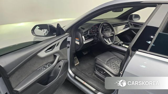 Audi Q8 (4M) id 4476202 из Кореи 32