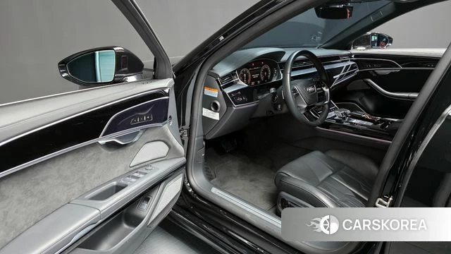 Audi A8 (D5) id 3859871 из Кореи 20