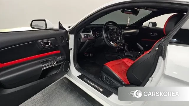 Ford Mustang id 3752169 из Кореи 20