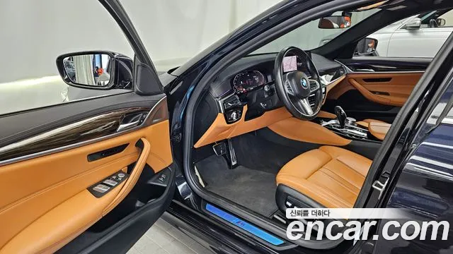 BMW 5 Series (G30) id 2682708 из Кореи 20