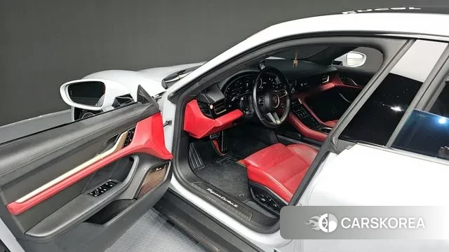 Porsche Taycan id 3458835 из Кореи 20