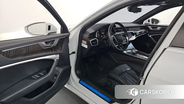 Audi A6 (C8) id 3665534 из Кореи 20