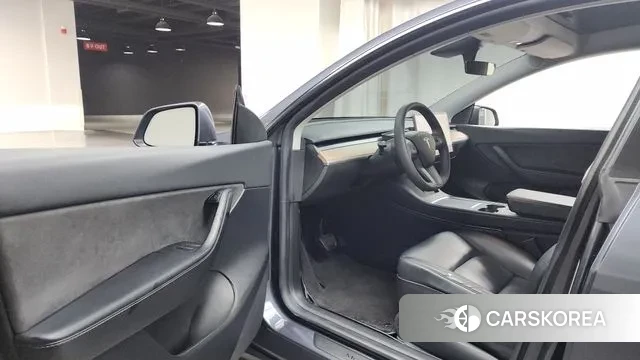 Tesla Model Y id 3127736 из Кореи 20
