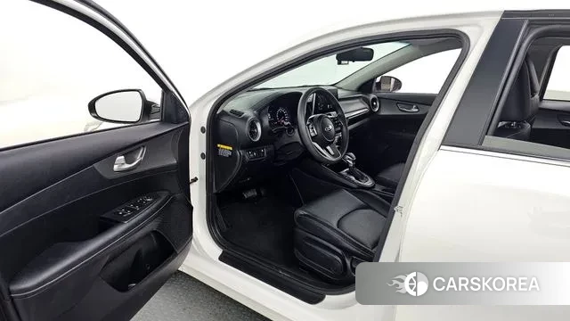 Kia Come New K3 id 3505333 из Кореи 20